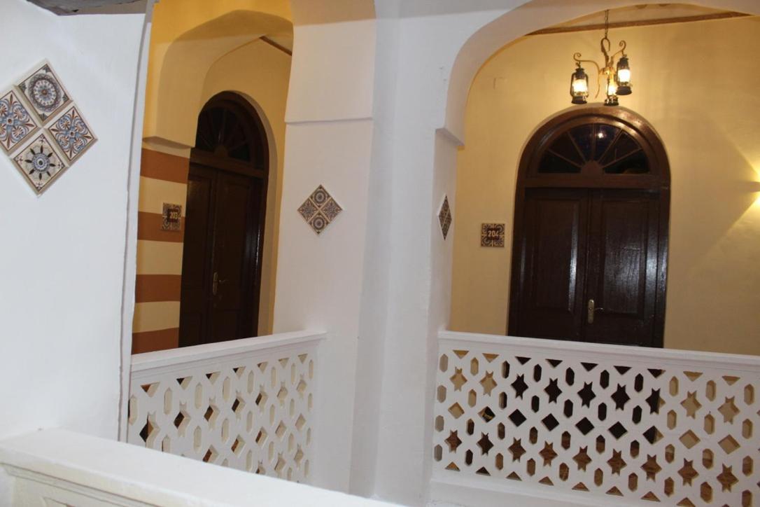 The Island Stone Town Hotel Zanzibar ภายนอก รูปภาพ